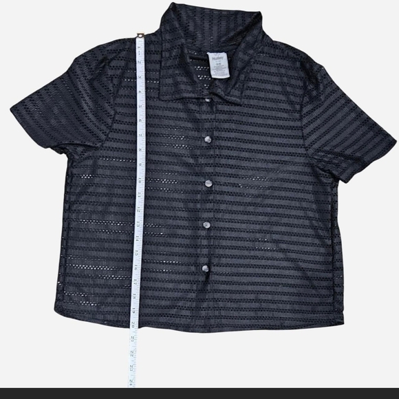 Hurley Black Perforated Knit Top - Picture 5 of 14